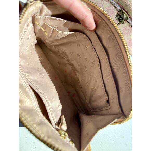 Tory Burch Britten Zip Pouch Tan Pebbled Leather Wristlet Wallet Wrist Strap - Picture 6 of 10